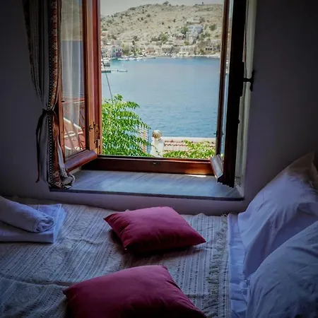Villa Pitini Sými Buitenkant foto