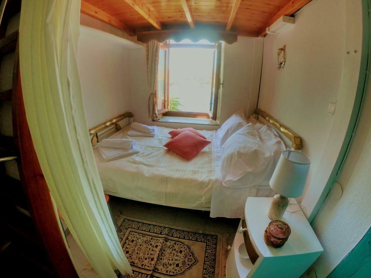 Pitini Villa *